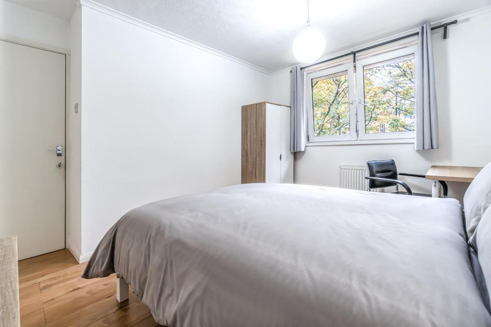 Cosy Guest House In Central Лондон Экстерьер фото