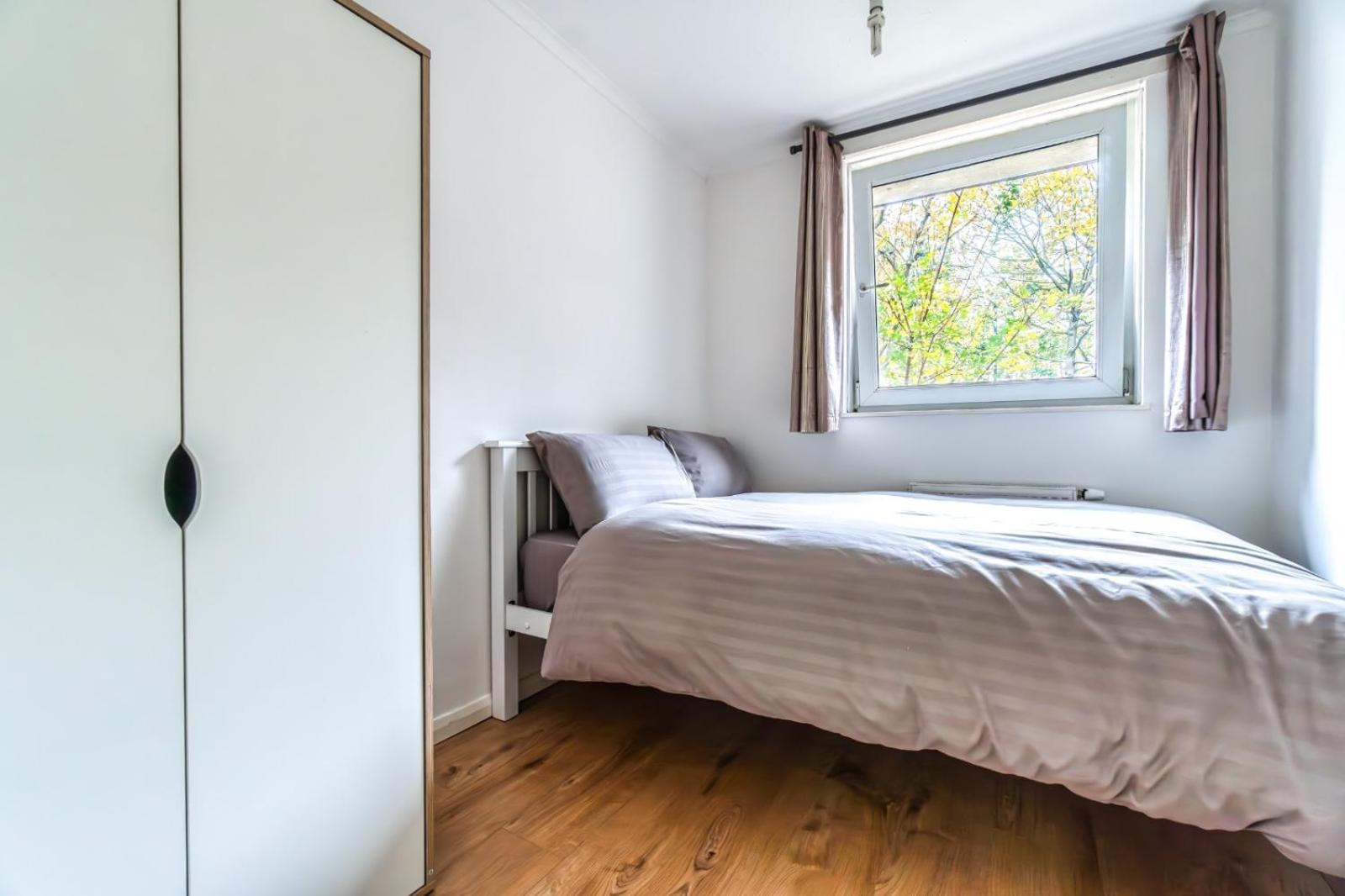 Cosy Guest House In Central Лондон Экстерьер фото